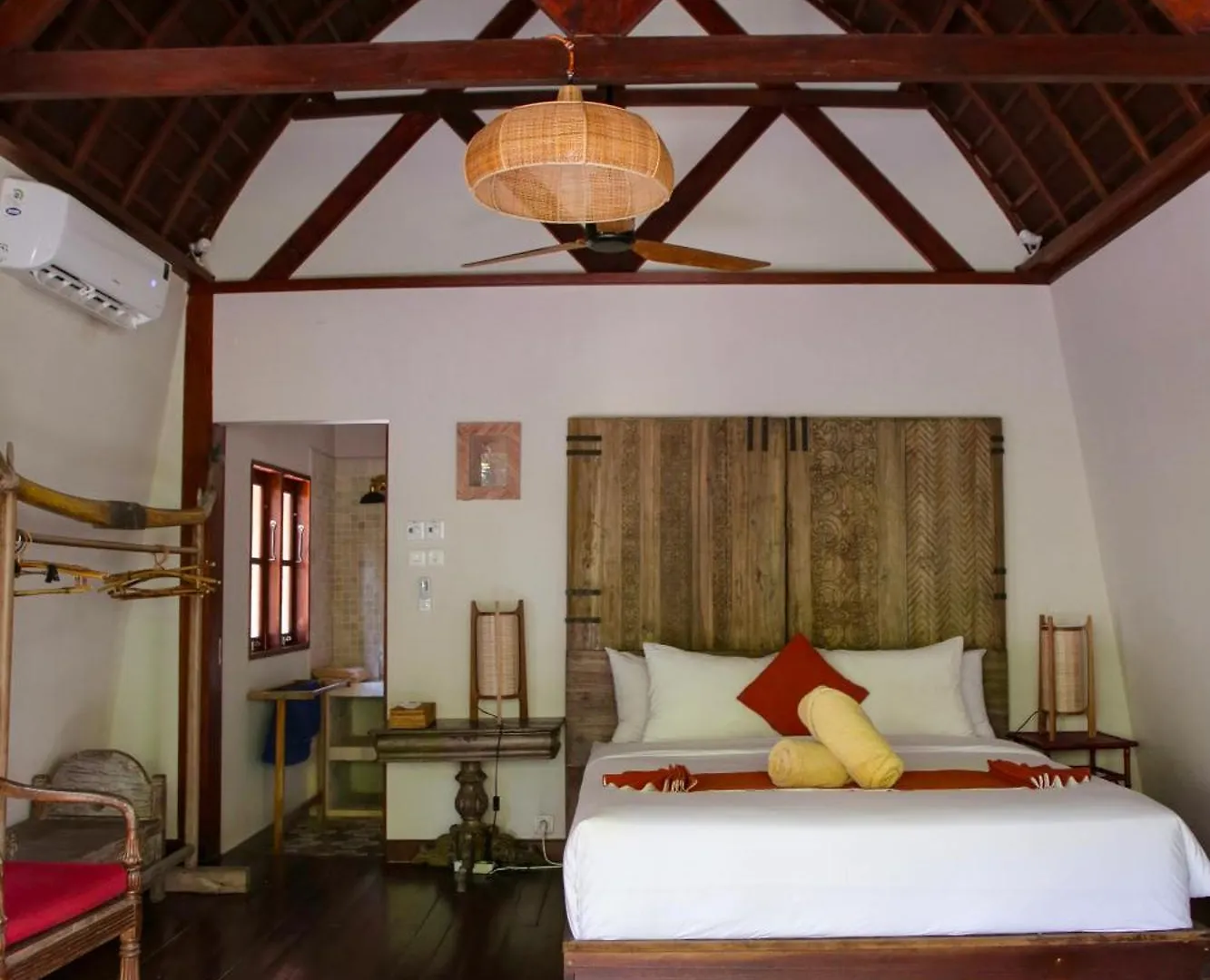 Villa Hangat Seminyak